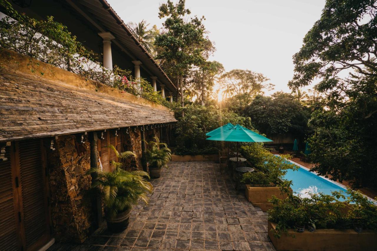 Villa Space Unawatuna Buitenkant foto