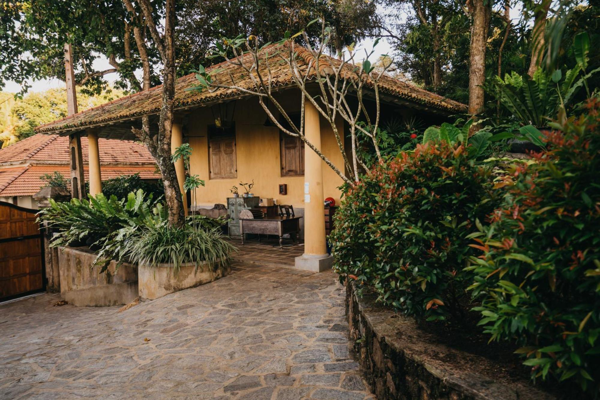 Villa Space Unawatuna Buitenkant foto